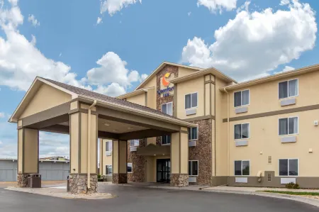 Comfort Inn & Suites Sterling Отели в г. Logan County