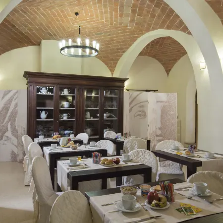 Hotel Alma Domus