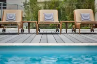 Quality Aparthotel Nice - Pool
