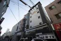 扎沃勒飯店 - 2 星級