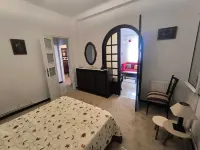 Charmant Appart Punique au Cœur de Carthage Hotels in El Kram