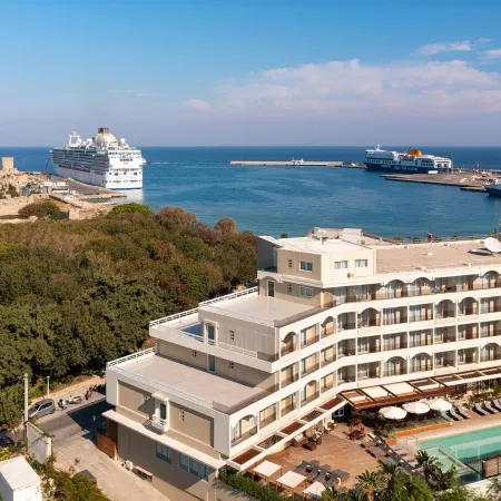 Athineon Hotel Отели рядом с достопримечательностью «Стадион «Диагорас»»