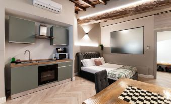 Vertical Garden Studio