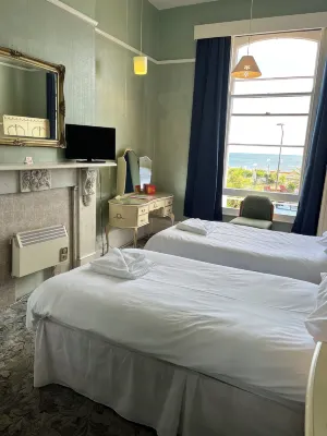 Lynton House - Bãi đậu xe