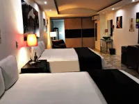 Mayasol Hotel Hotels near Forum By The Sea