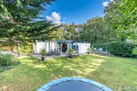 Tastefully Furnished Bungalow for 6 People With Lots of Privacy
