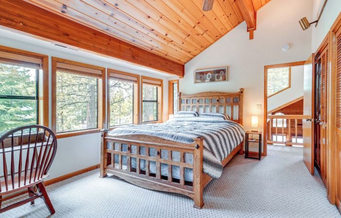 Deck w/ Hot Tub: Serene Cabin in Truckee