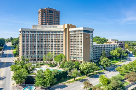 InterContinental Hotels Kansas City at the Plaza Hotels near J.C. Nichols Memorial Fountain