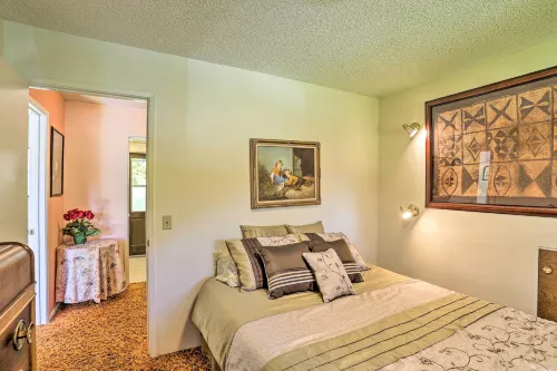 Woodsy Willow Creek Getaway w/ Pool & Deck! - 3-Star