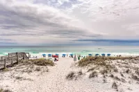 Sunny Destin Condo w/ Pool & Beach Access! - Condos