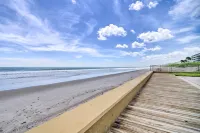 Ocean Sunrises! Beachfront Satellite Beach Condo