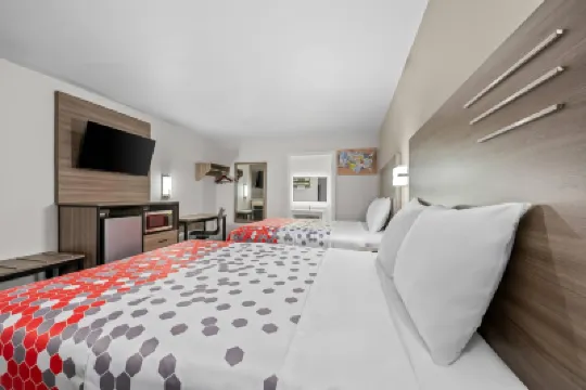 Econo Lodge Biloxi Beach Hotels in Harrison County