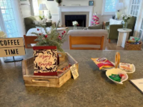 Peaceful Oasis Steps from Mohegan Sun