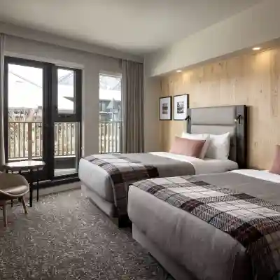 Peaks Hotel and Suites Rooms
