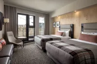 พีคส์ โฮเทล แอนด์ สวีทส์