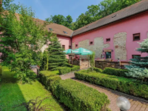 Hotel Stary Pivovar Hotels near Prague 13