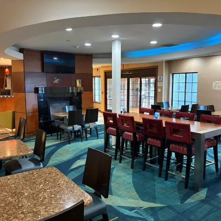 Best Western Hesperia-Victorville Suites