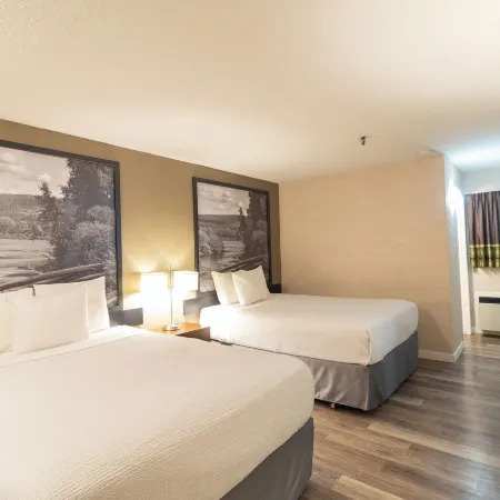 Super 8 by Wyndham Prince George