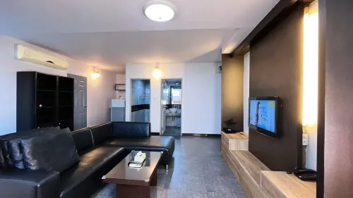 Loft Salaya - Parkering