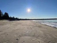 4 Bedroom Cottage on Manitoulin Island - Next to Sandy Beach!