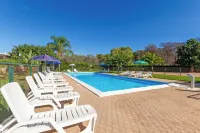 Luxury Holiday House with Pool