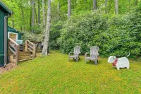 Highlands Vacation Rental - Walk to Main St! - 3-Star