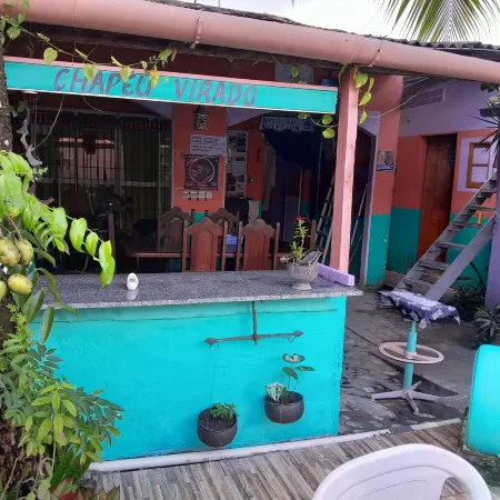 Hospedagem Chapeu Virado