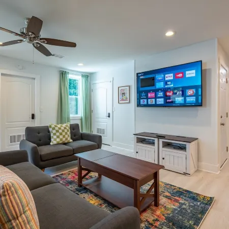 2617 Caladium Drive NE, Atlanta