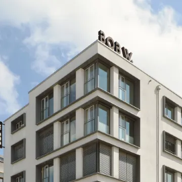 Bob W Munich City West