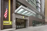 Home2 Suites by Hilton Chicago River North - 3-Star