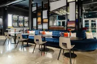 Aloft Dallas Arlington South - Pet friendly