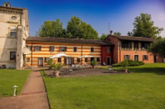 Musella Winery & Relais Hotels in 