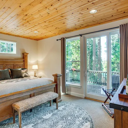 Game Room & Hot Tub! Dog-Friendly Arnold Retreat