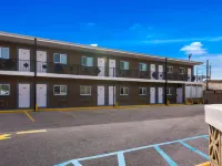 Econo Lodge Gretna - New Orleans Hotels near Bodenger Park