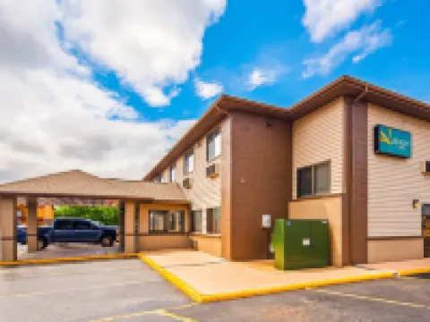 Quality Inn Hotels in Tomah