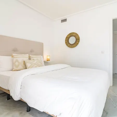 TENIS - Bright Bel-Air flat 2 beds 3 terraces
