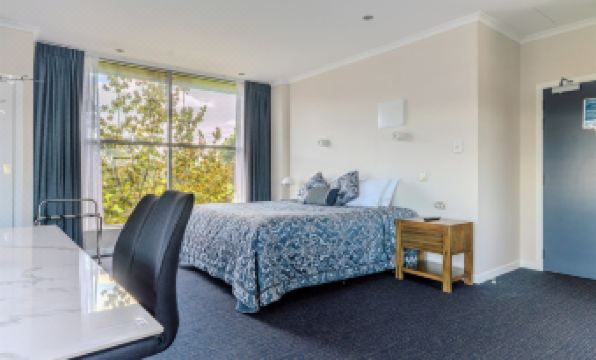 Hamilton Motel 2025 Limited
