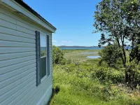 Cozy two bedroom home with ocean view. Quiet and secluded location. Hotels in Lubec