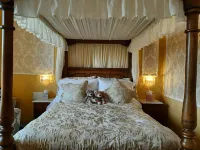 Min y Don Guest House Hotels in 