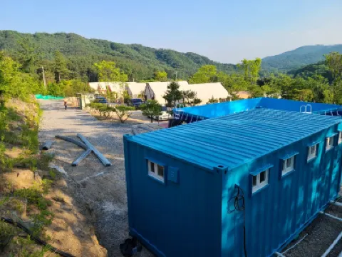 Pocheon Yeonjigonji Farm Camping Site Hôtels à : 
