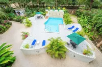 Villa Massis Luxury Jungle Villas - Kolam Renang