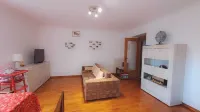 B&B Brunate Kangucavallo