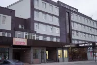 Lada-Voskhod Hotel Complex のホテル