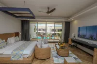 Blue Ocean Resort & Residences - balcony