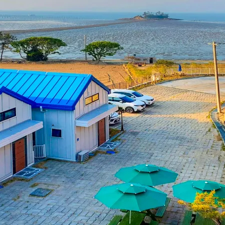 Jaeun's Hill Pool Villa