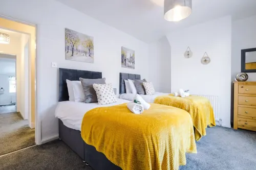 Modern House City Centre Perfect for Groups - Balkoner