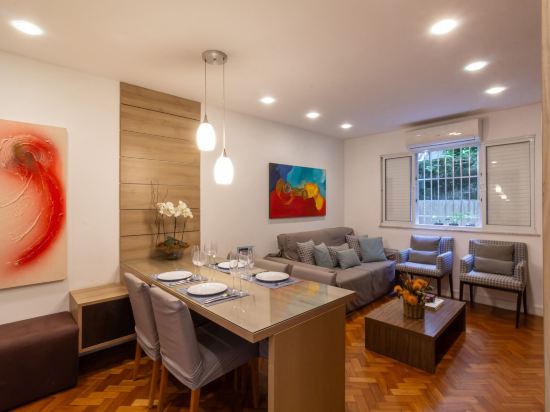 10-min Walk to Copacabana Beach Stc302