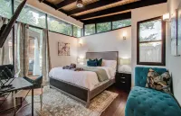 FIFA‑Ready | 5Br Retreat w/ Heated Pool & Fire Pit