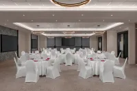 Crowne Plaza DAR ES SALAAM by IHG - Parking
