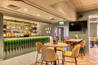 Premier Inn Birmingham City - Aston - parking